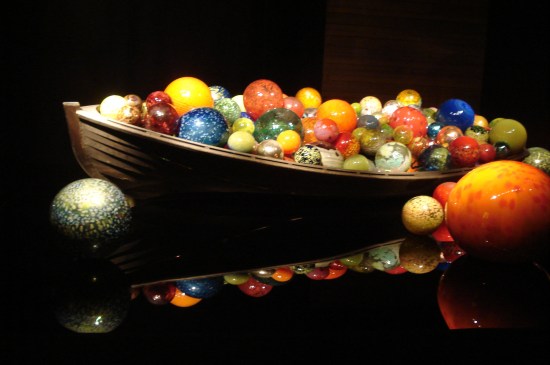 This boat, with its cargo of glass spheres, rests on a mirror the size of a small room. And it must be seen from different angles.